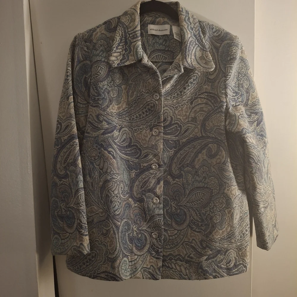 Alfred Dunner Women's Blue and Cream Tapestry Jacket